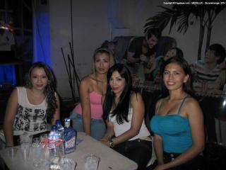 Foto 14 de Malibu Bar - 26 de abril de 2014 en Malibu Lounge Bar Medellin, Medellín