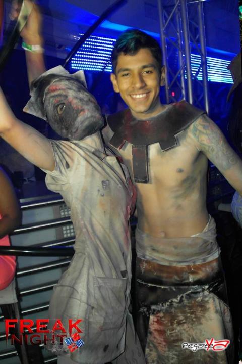 Foto 415 de Lolas - Halloween 2014 en Lolas Club Menga Cali, Cali