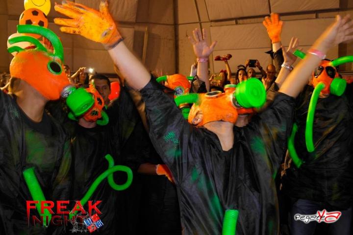 Foto 585 de Lolas - Halloween 2014 en Lolas Club Menga Cali, Cali