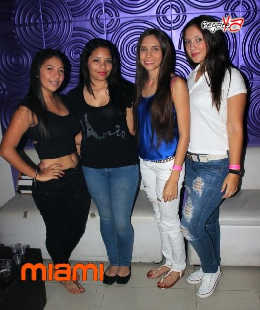 Foto 30 de Miami Bar - Halloween 2014 en Miami Bar Cali, Cali