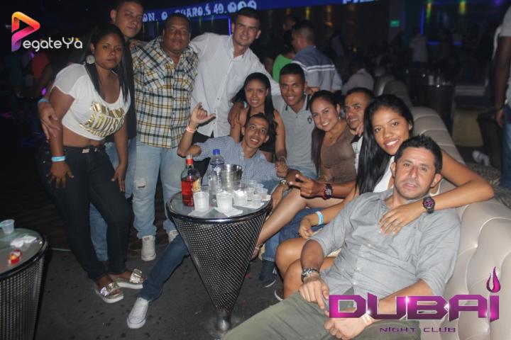 Foto 28 de Dubai Night Club - Feria. 2015 en Dubai Night Club