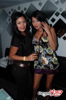 Foto 19 de Luxury 3 de Marzo 2012 en Discoteca Luxury Medellin, Medellín