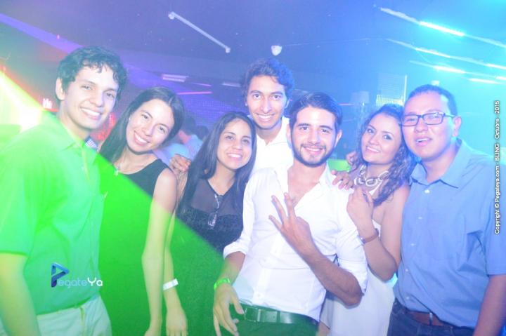 Foto 78 de Bar Bling - viernes 16 oct 2015 en Bar Bling Bucaramanga, Bucaramanga