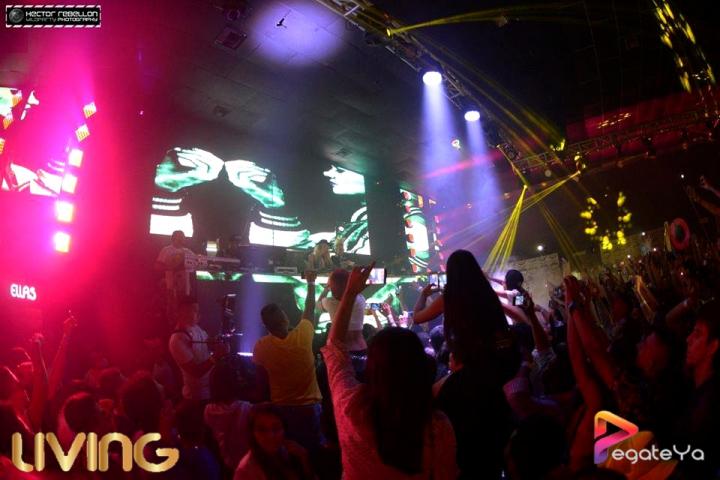 Foto 2 de Living Night Club - Nervo en Living Night Club, Cali