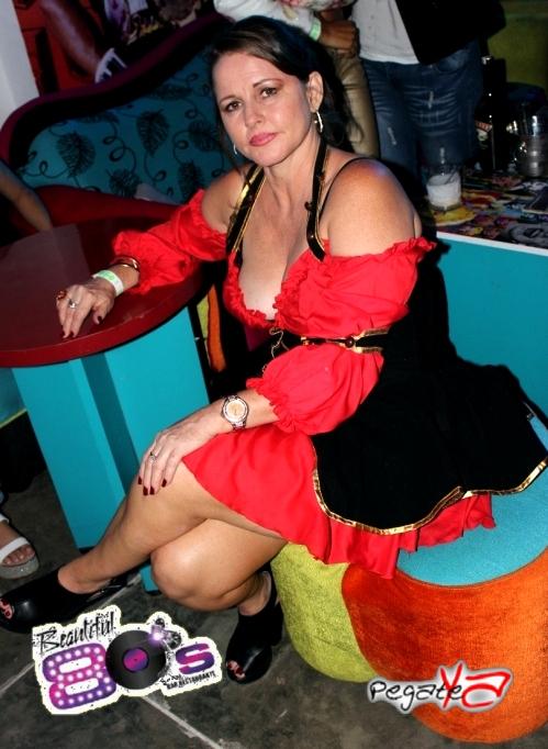 Foto 12 de Beautiful 80`s - Halloween 2014 en Beautiful 80`s Cali, Cali