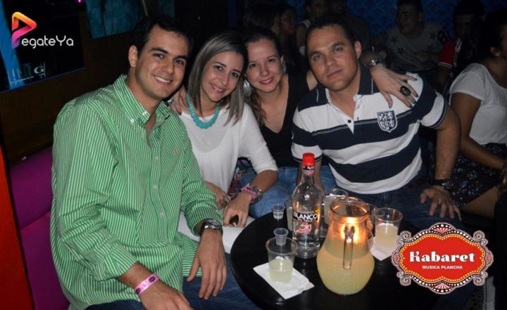 Foto 32 de Kabaret Bar - 4to FDS Mayo 2015 en Kabaret - Granada, Cali