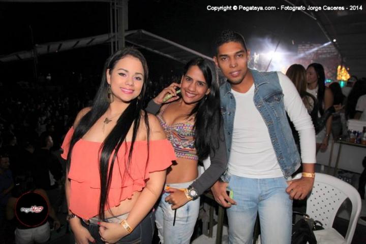 Foto 300 de TOMORROWLAKE Lago Calima en Fiestas Colombia, Medellín