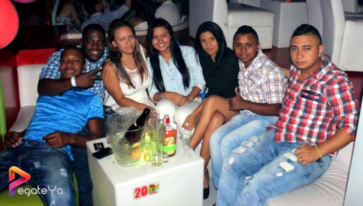 Foto 40 de Favela Club - Febrero 21 del 2015 en Favela Club Menga, Cali
