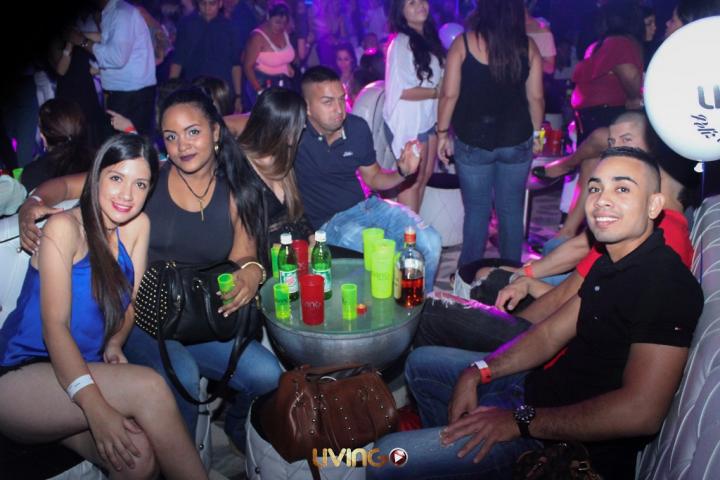Foto 27 de Living - 1er Fds Junio 2017 en Living Night Club, Cali