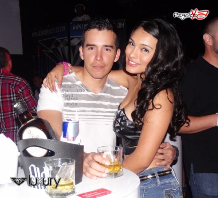Foto 34 de Luxury - Nov 15 y 22 del 2014 en Discoteca Luxury Medellin, Medellín