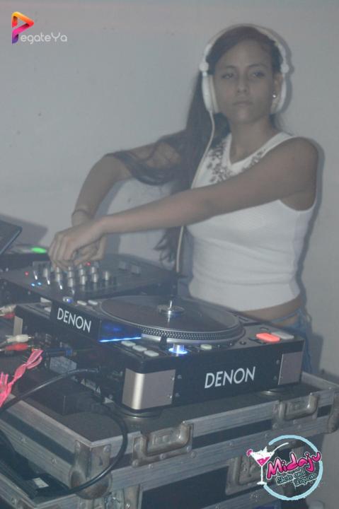 Foto 3 de Midaju - Feria 2015 en Midaju Bar