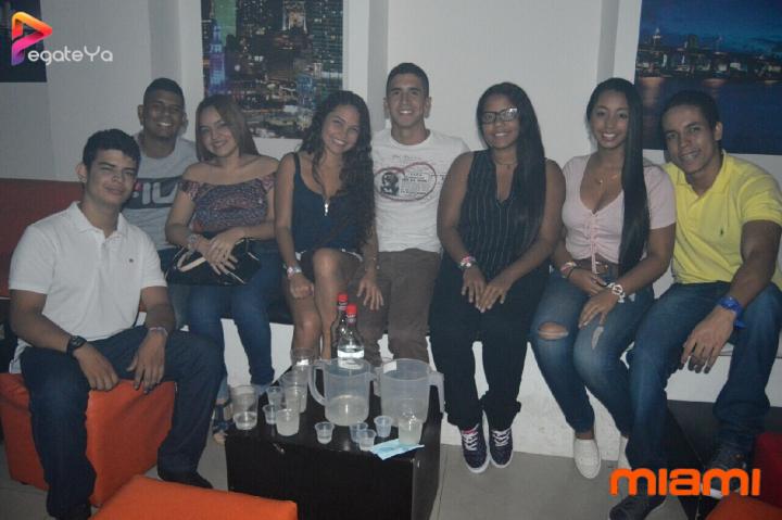 Foto 94 de Miami Bar - Feria de Cali 2016 en Miami Bar Cali, Cali
