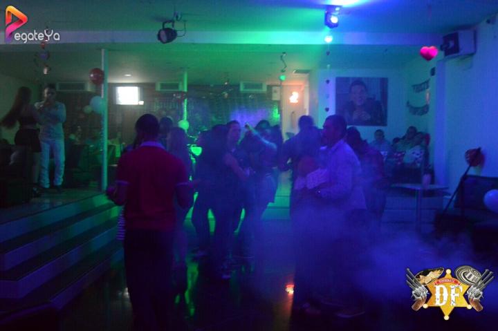 Foto 16 de EL DF - 2do Fds Mayo 2017 en El DF Club Discoteca