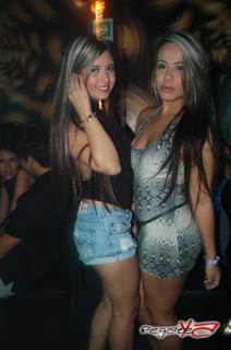 Foto 25 de The End 15 de Junio en THE END Discoteca Medellin, Medellín