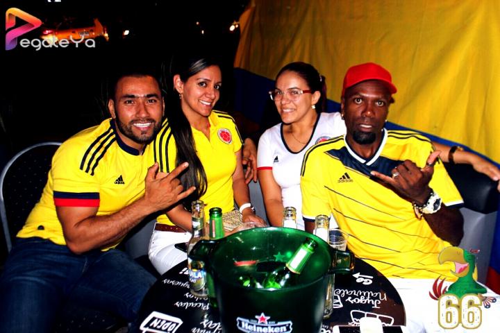 Foto 63 de La Lora 2do / 3er Fds Junio 2016 en La Lora Bar, Cali