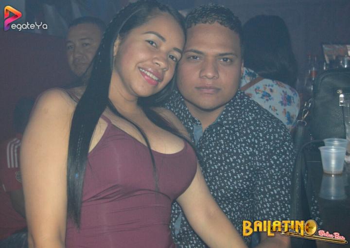 Foto 23 de Bailatino - 1er Fds Junio 2017 en Bailatino - Bar, Cali