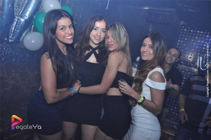 Foto 35 de PISO V - sabado 4 de febrero de 2017 en Bar Piso V Bucaramanga, Bucaramanga