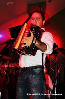 Foto 99 de Viernes 17 de Agosto de 2012 en Discoteca La Vecindad Bucaramanga, Bucaramanga
