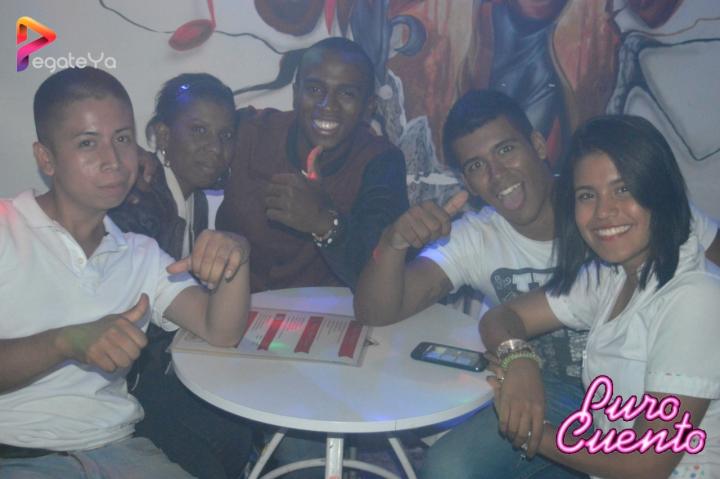 Foto 18 de Puro Cuento Bar - 3er FDS Dic. 2015 en Puro Cuento Bar, Cali