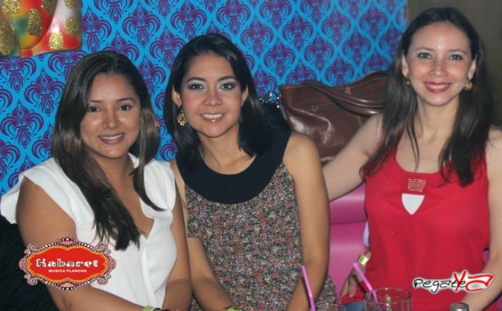Foto 6 de Kabaret Bar - 5to FDS Nov 2014 en Kabaret - Granada, Cali