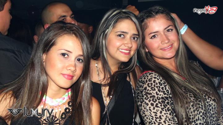 Foto 11 de Luxury - Septiembre 20 en Discoteca Luxury Medellin, Medellín