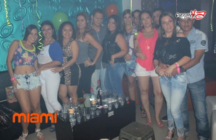 Foto 34 de Miami Bar - 4to FDS Oct 2014 en Miami Bar Cali, Cali