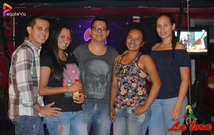Foto 19 de La Lora - 1er / 2do Fds Sept. 2017 en La Lora Bar, Cali