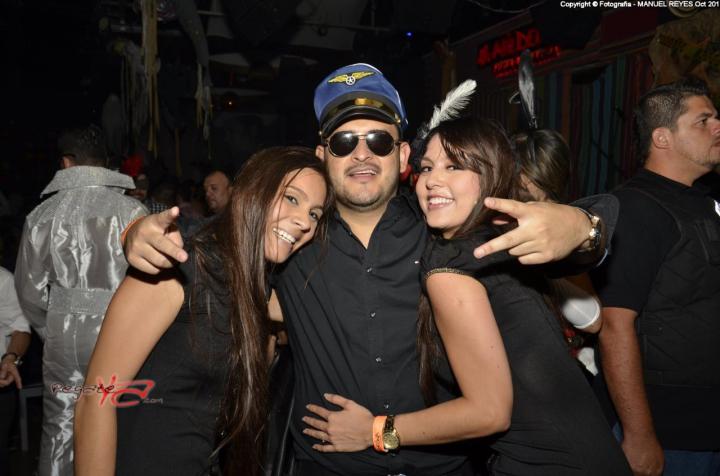 Foto 39 de Matildelina viernes 31 octubre de 2014 en Discoteca Matildelina Bucaramanga, Bucaramanga