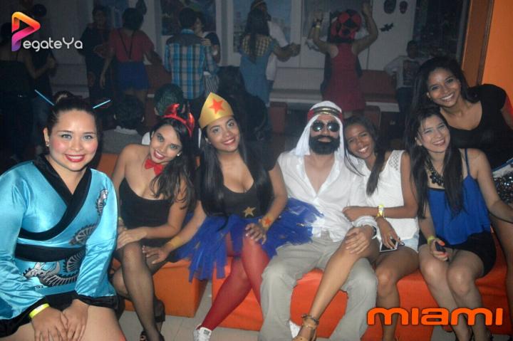 Foto 44 de Miami - Halloween 2015 en Miami Bar Cali, Cali
