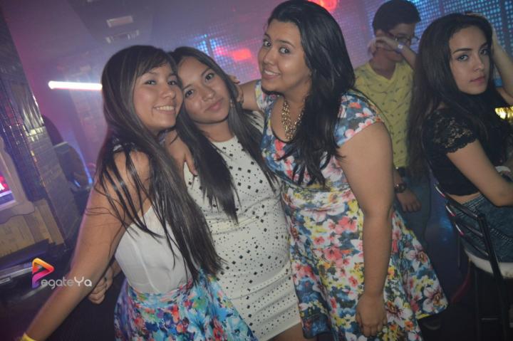 Foto 10 de Bar Bling sábado 28 de marzo 2015 en Bar Bling Bucaramanga, Bucaramanga