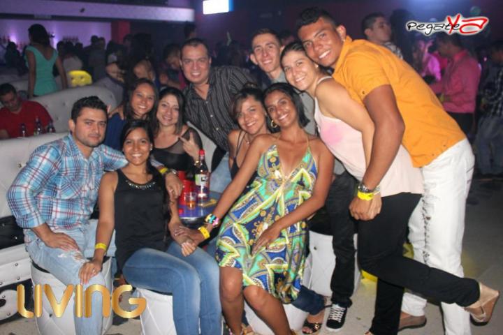 Foto 64 de Living Night Club - Oct 4 en Living Night Club, Cali