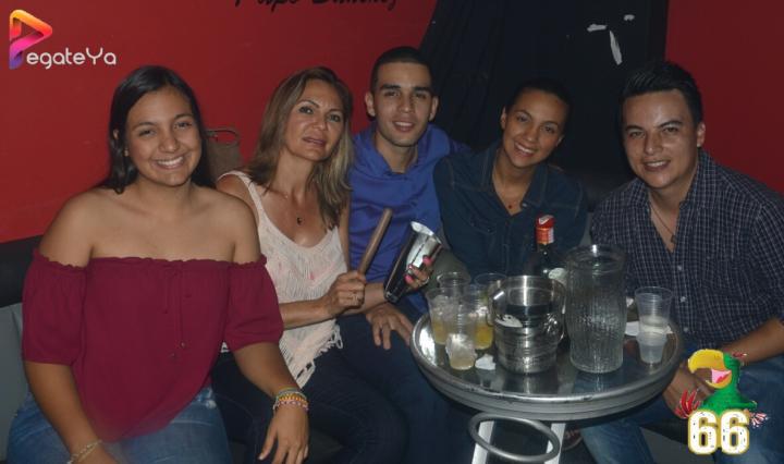 Foto 15 de La lora Bar - 2do Fds Mayo 2016 en La Lora Bar, Cali