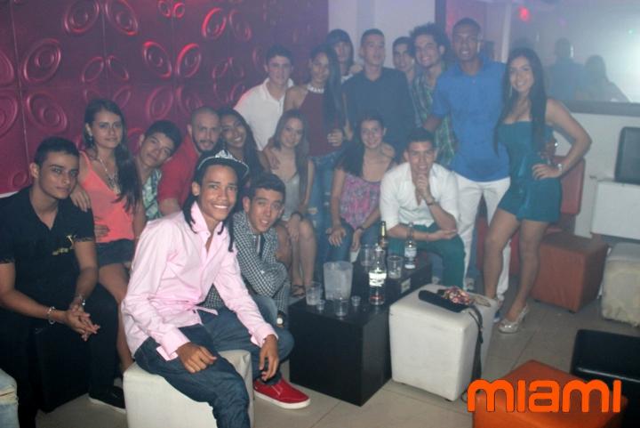 Foto 8 de Miami Bar . 4to FDS Abril 2015 en Miami Bar Cali, Cali
