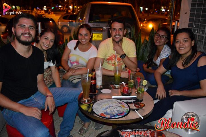 Foto 42 de Blondie - 3er Fds Abril 2017 en Blondie Bar Cali, Cali