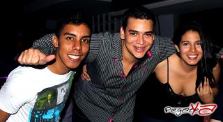 Foto 26 de Junio 15 del 2o13 en Space Menga, Cali