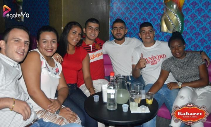 Foto 45 de Kabaret Bar - 1ER Fds Julio 2017 en Kabaret - Granada, Cali