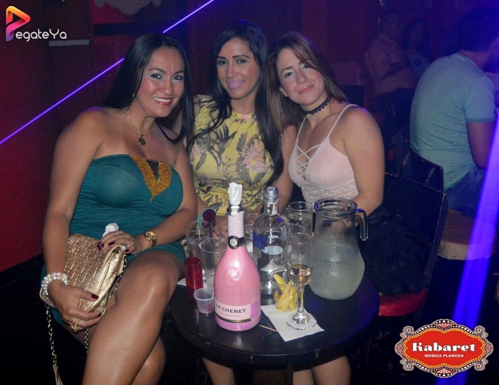 Foto 3 de Kabaret Bar - 3er Fds Agosto 2017 en Kabaret - Granada, Cali