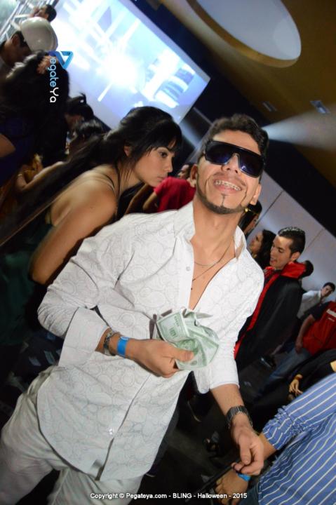 Foto 236 de Bling - Halloween 2015 en Bar Bling Bucaramanga, Bucaramanga