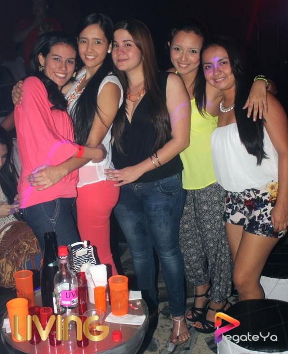 Foto 12 de Living - Enero 17 y 24 del 2015 en Living Night Club, Cali
