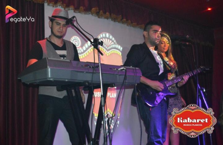 Foto 33 de Kabaret Bar - 4to FDS Mayo 2015 en Kabaret - Granada, Cali