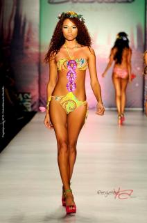 Foto 19 de Fotos Natalia Paris Colombiamoda 2012 en Fotos Colombiamoda, Medellín