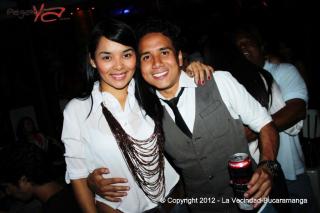 Foto 90 de Viernes 17 de Agosto de 2012 en Discoteca La Vecindad Bucaramanga, Bucaramanga