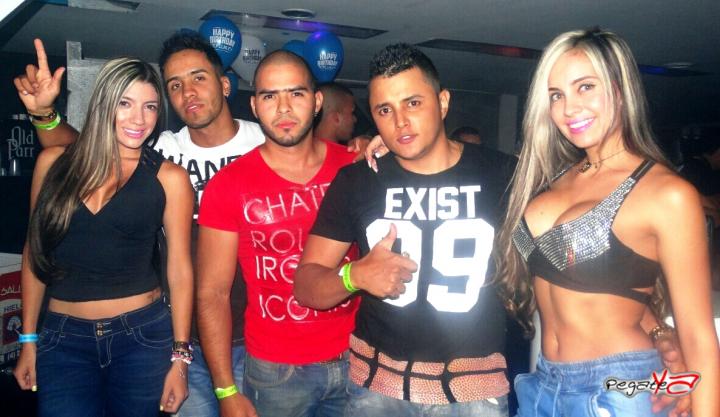Foto 18 de Luxury - Septiembre 13 en Discoteca Luxury Medellin, Medellín