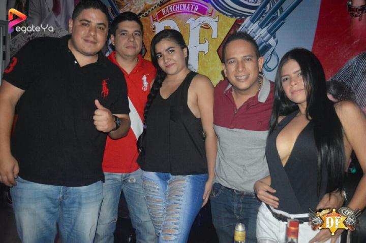 Foto 9 de El Df - 3er Fds Febrero 2017 en El DF Club Discoteca