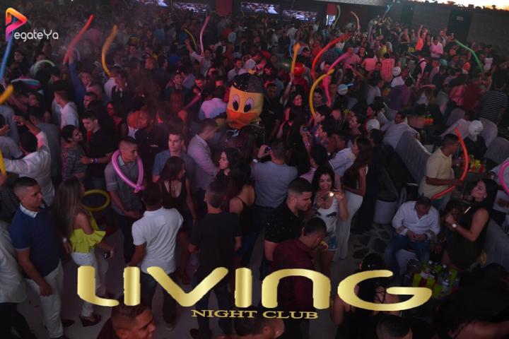 Foto 28 de Living Night Club - 2do fds Mayo 2016 en Living Night Club, Cali