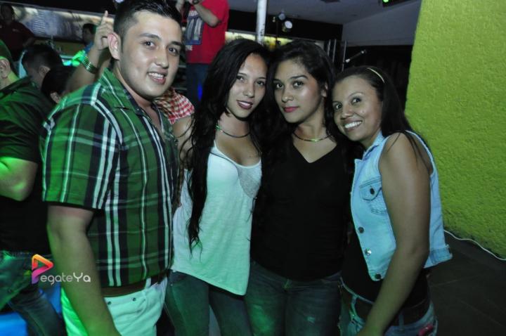 Foto 23 de New York sábado 02 de mayo 2015 en Discoteca New York Bucaramanga, Bucaramanga