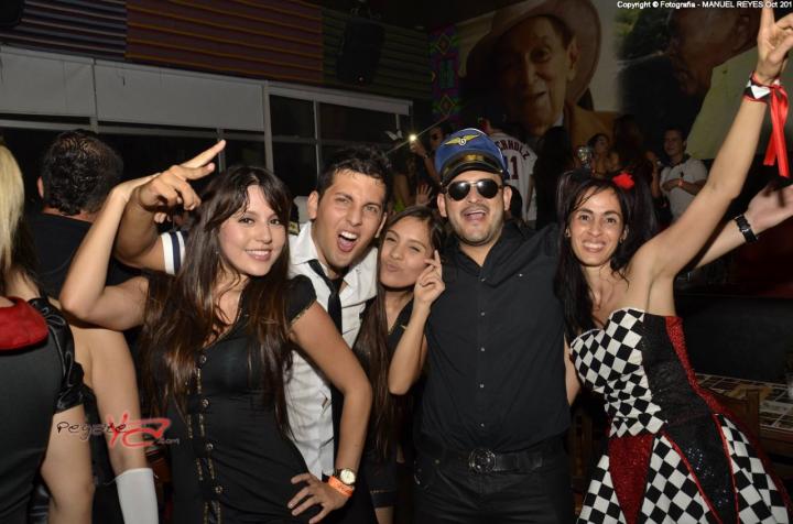 Foto 40 de Matildelina viernes 31 octubre de 2014 en Discoteca Matildelina Bucaramanga, Bucaramanga