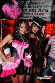 Foto 161 de Mangos Halloween 2011 en Discoteca Mangos Medellin, Medellín