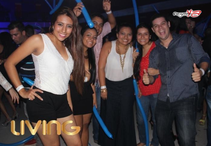 Foto 54 de Living - 4to FDS Nov 2014 en Living Night Club, Cali