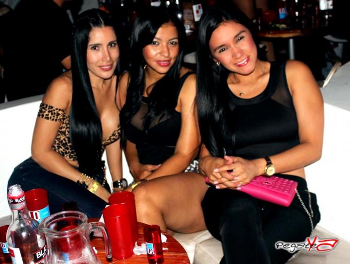 Foto 3 de Lolas Club - Oct 4 en Lolas Club Menga Cali, Cali